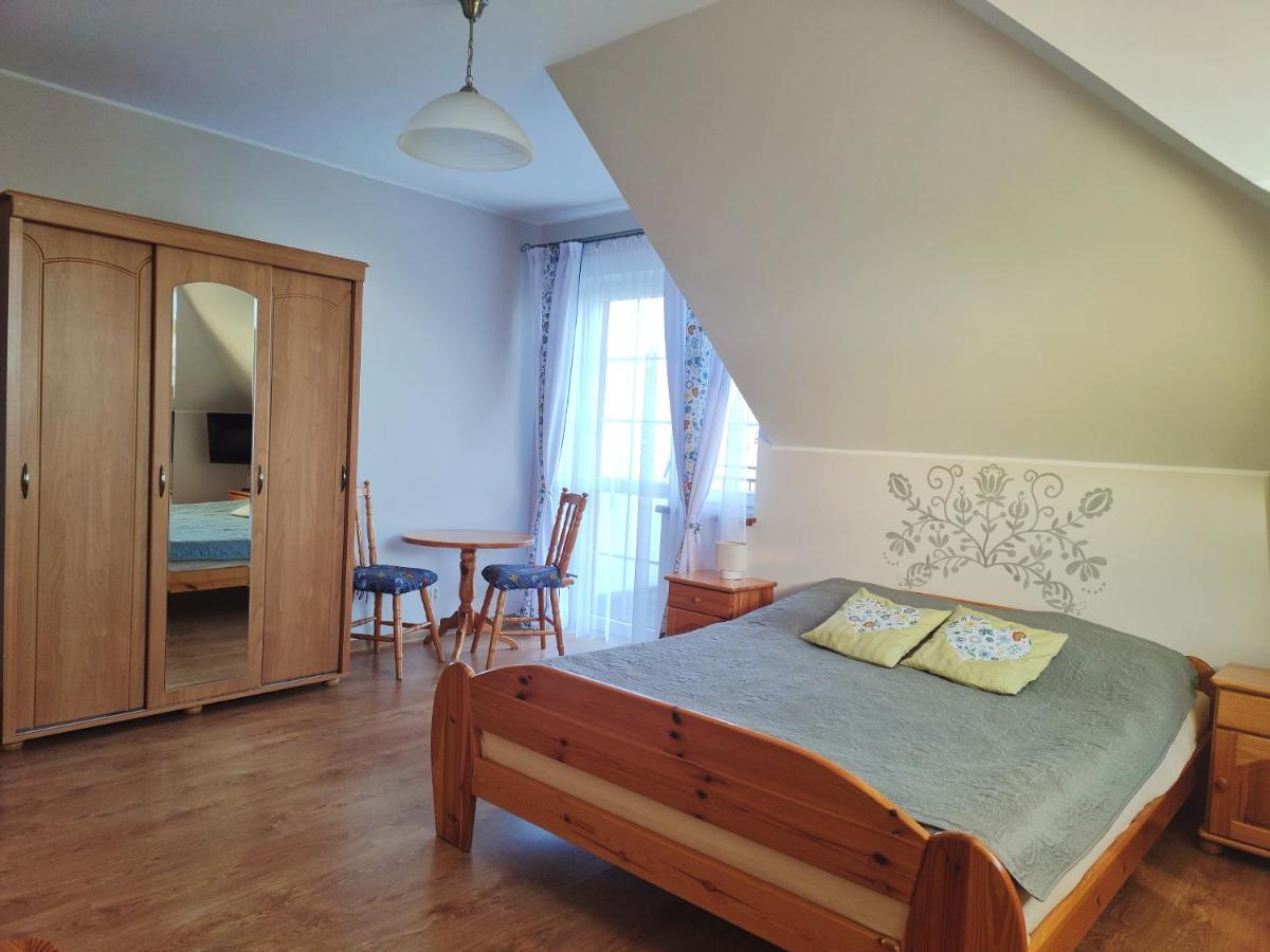 Agroturystyka Pod Ptasią Górą Golubie Exterior foto